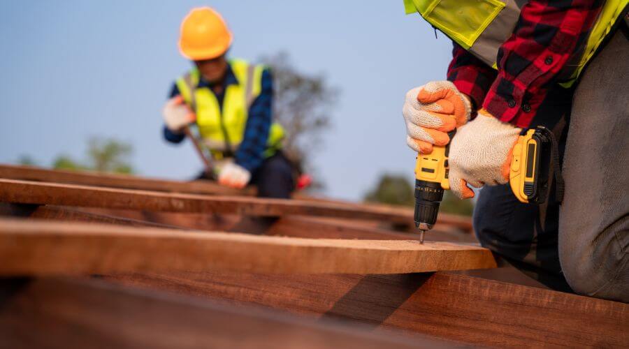 Professional residential roofers in Anderson, AK